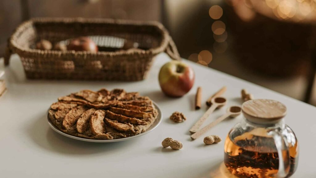 apple-slices-1024x576 Top 7 Pre-Workout Meals That Actually Work